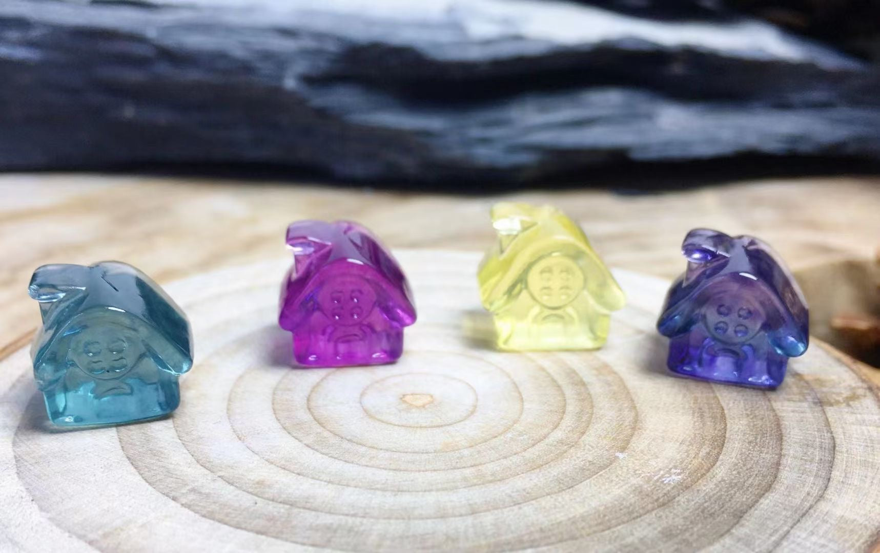 Mini Fluorite House Natural Crystal Carvings Wholesale