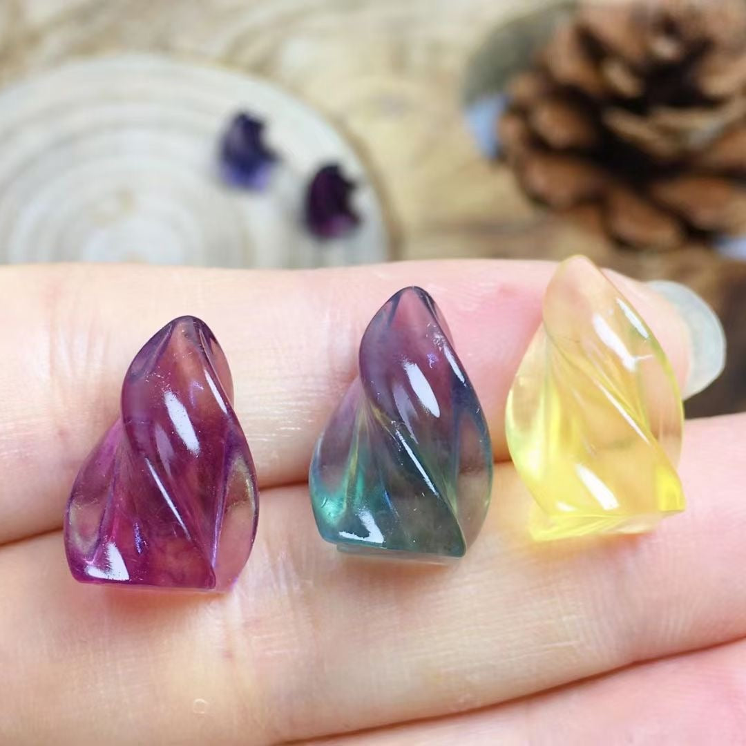 Mini Fluorite Flame Natural Crystal Carvings Wholesale