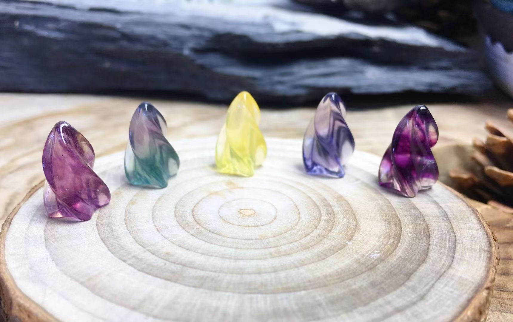 Mini Fluorite Flame Natural Crystal Carvings Wholesale