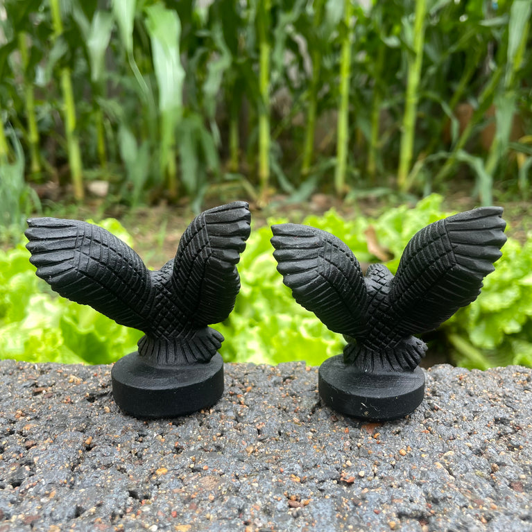 8CM Black Obsidian Flying Eagle on Stand Carvings