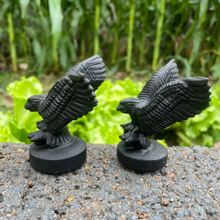 8CM Black Obsidian Flying Eagle on Stand Carvings