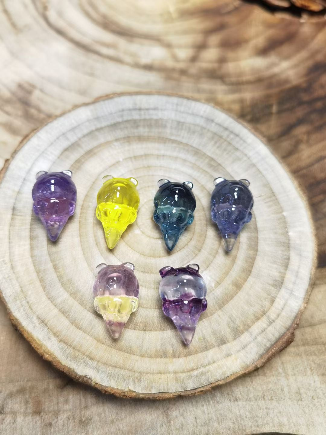 Mini Fluorite Ice Cream Bear Natural Crystal Carvings Wholesale