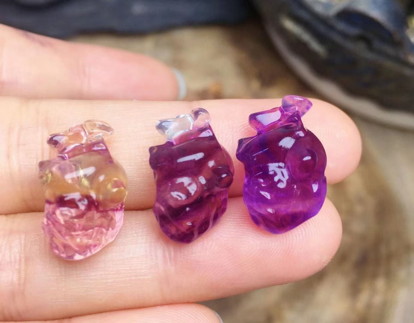 Mini Fluorite Heart Organ Natural Crystal Carvings Wholesale