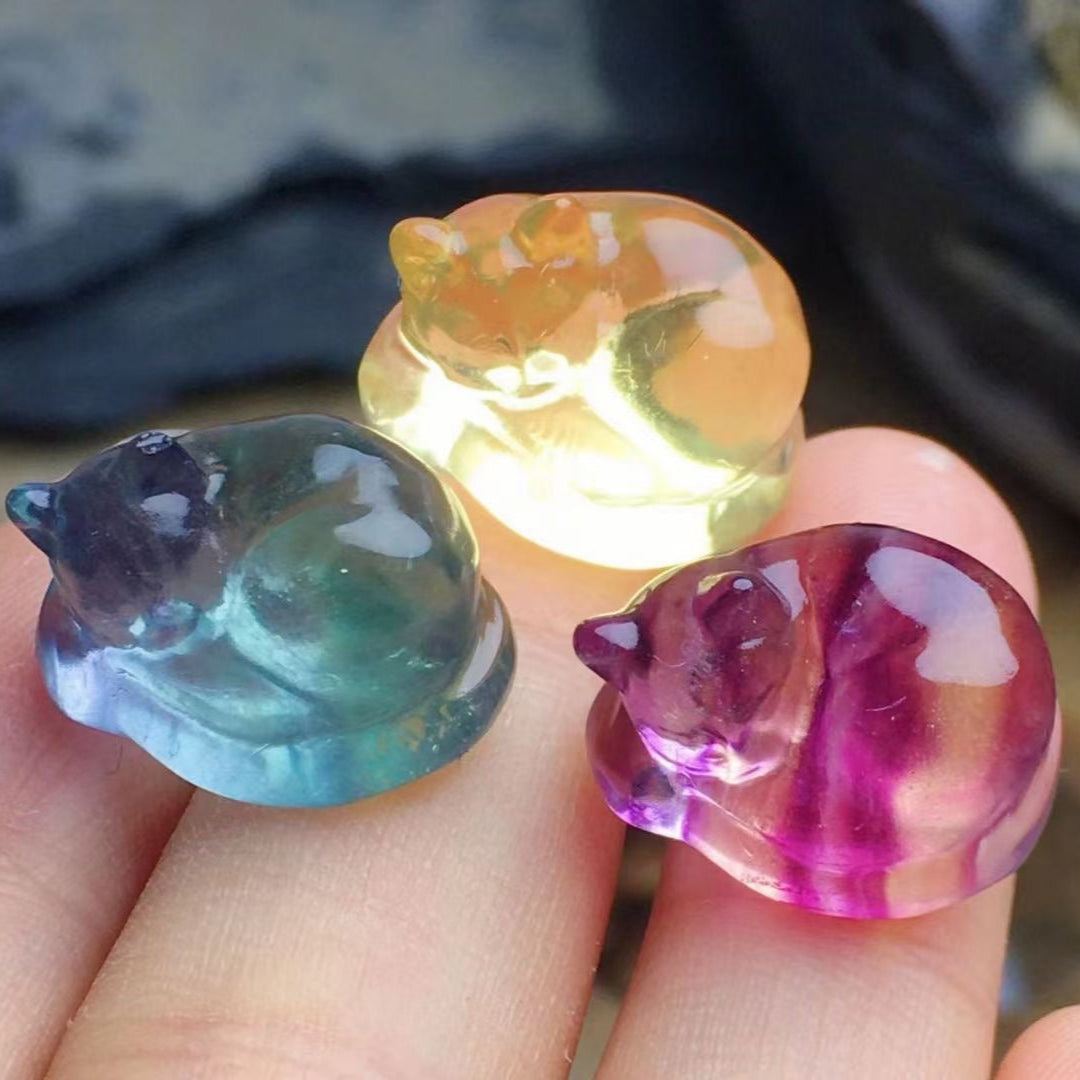 Mini Fluorite Sleeping Cat Natural Crystal Carvings Wholesale