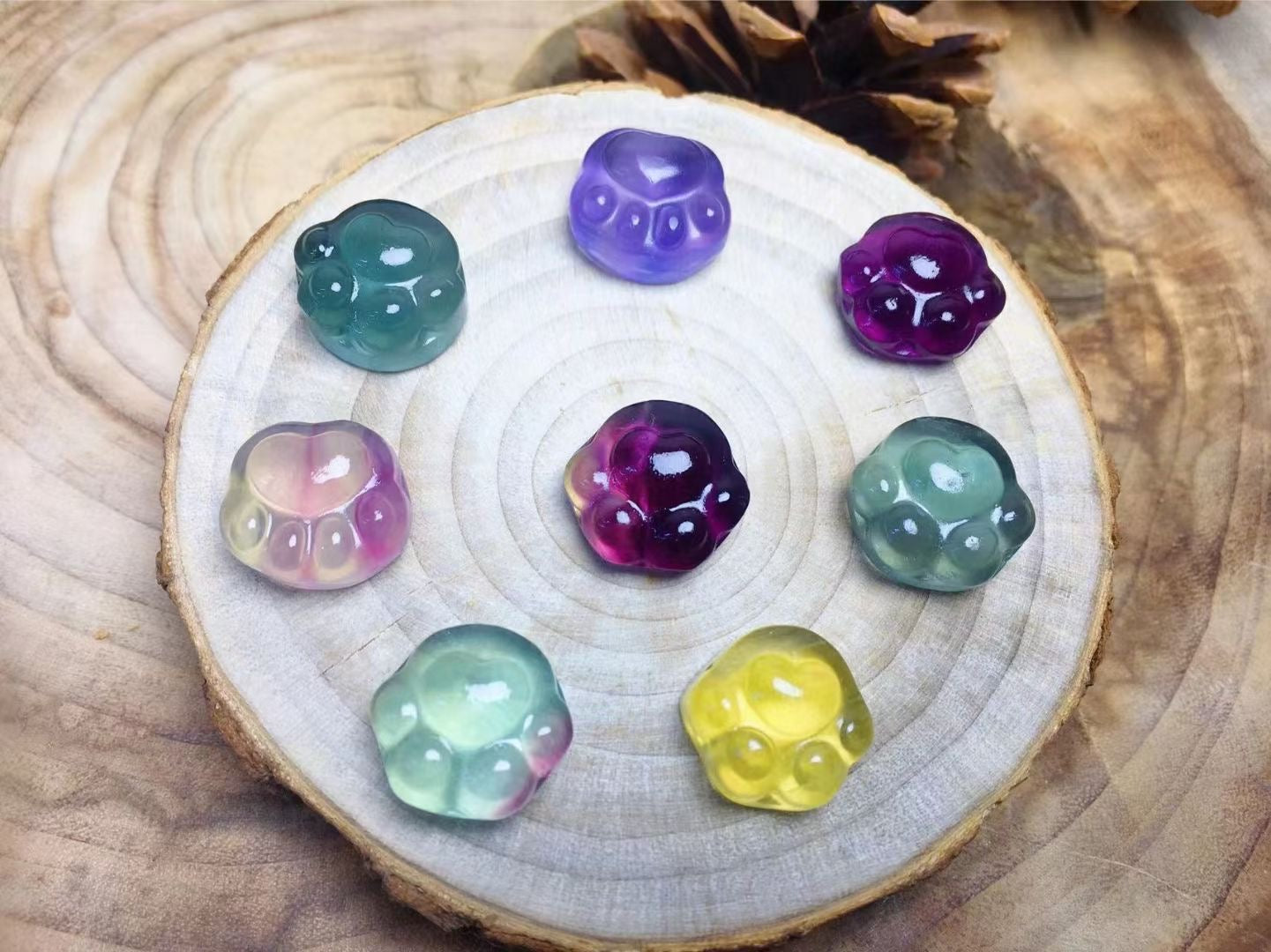 Mini Fluorite Paw Print Natural Crystal Carvings Wholesale