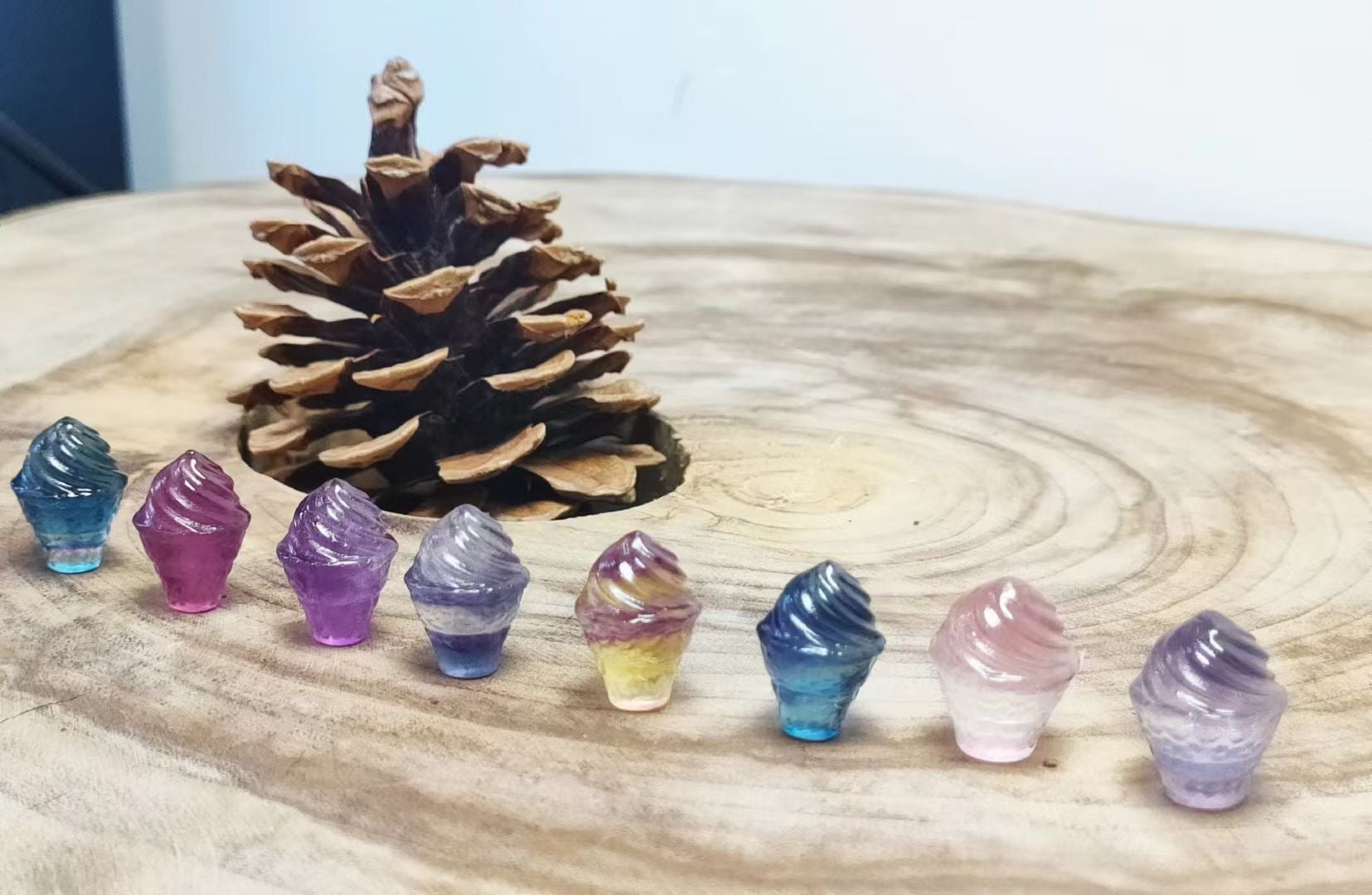 Mini Fluorite Ice Cream Natural Crystal Carvings Wholesale