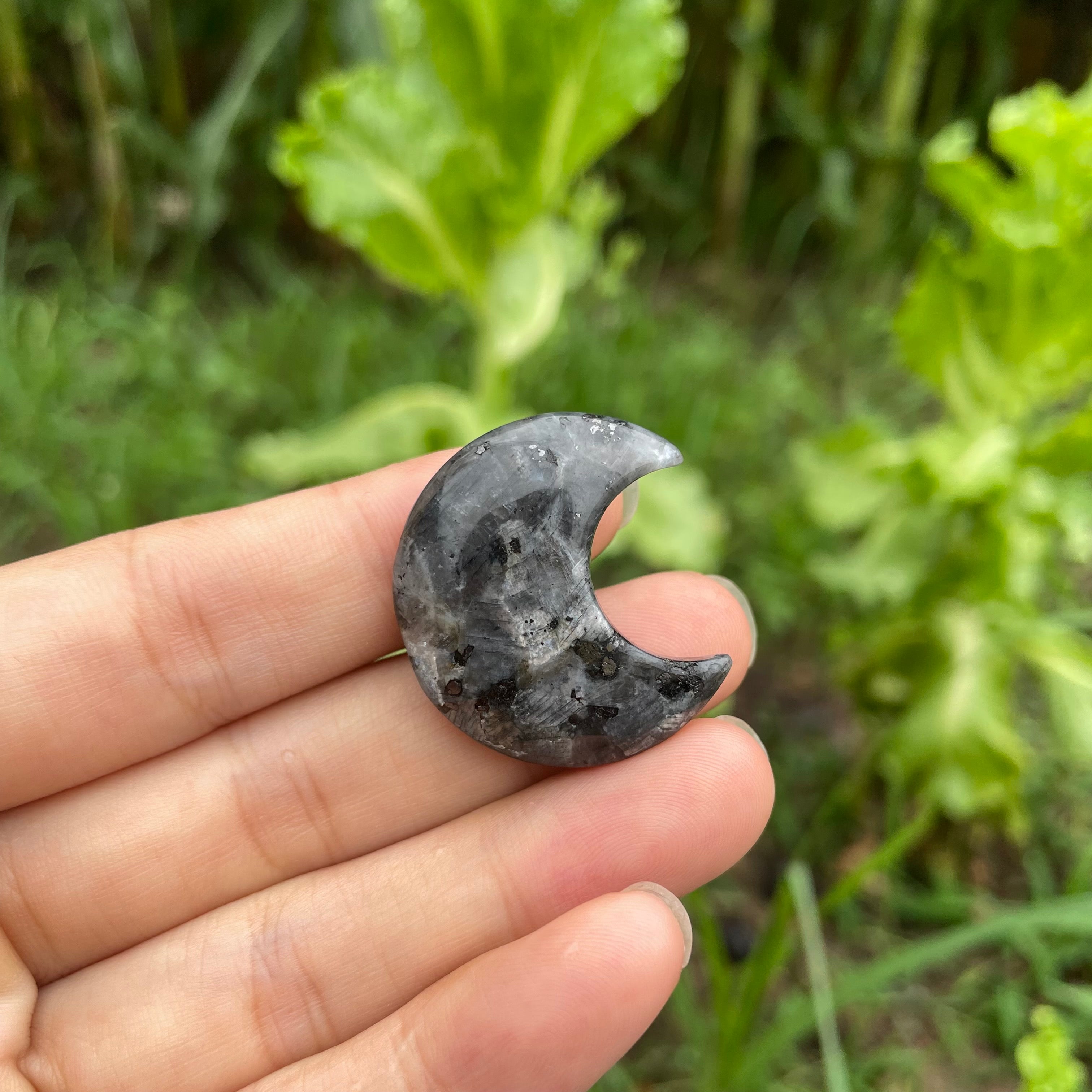 3CM Mini Natural Crystal Moon