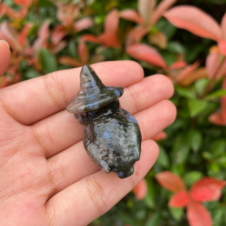 4CM Witch Owl Natural Crystal Carving