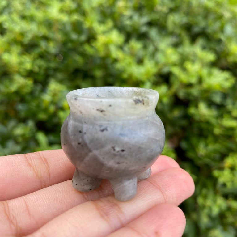 3CM Mini Cauldron Natural Crystal Carving