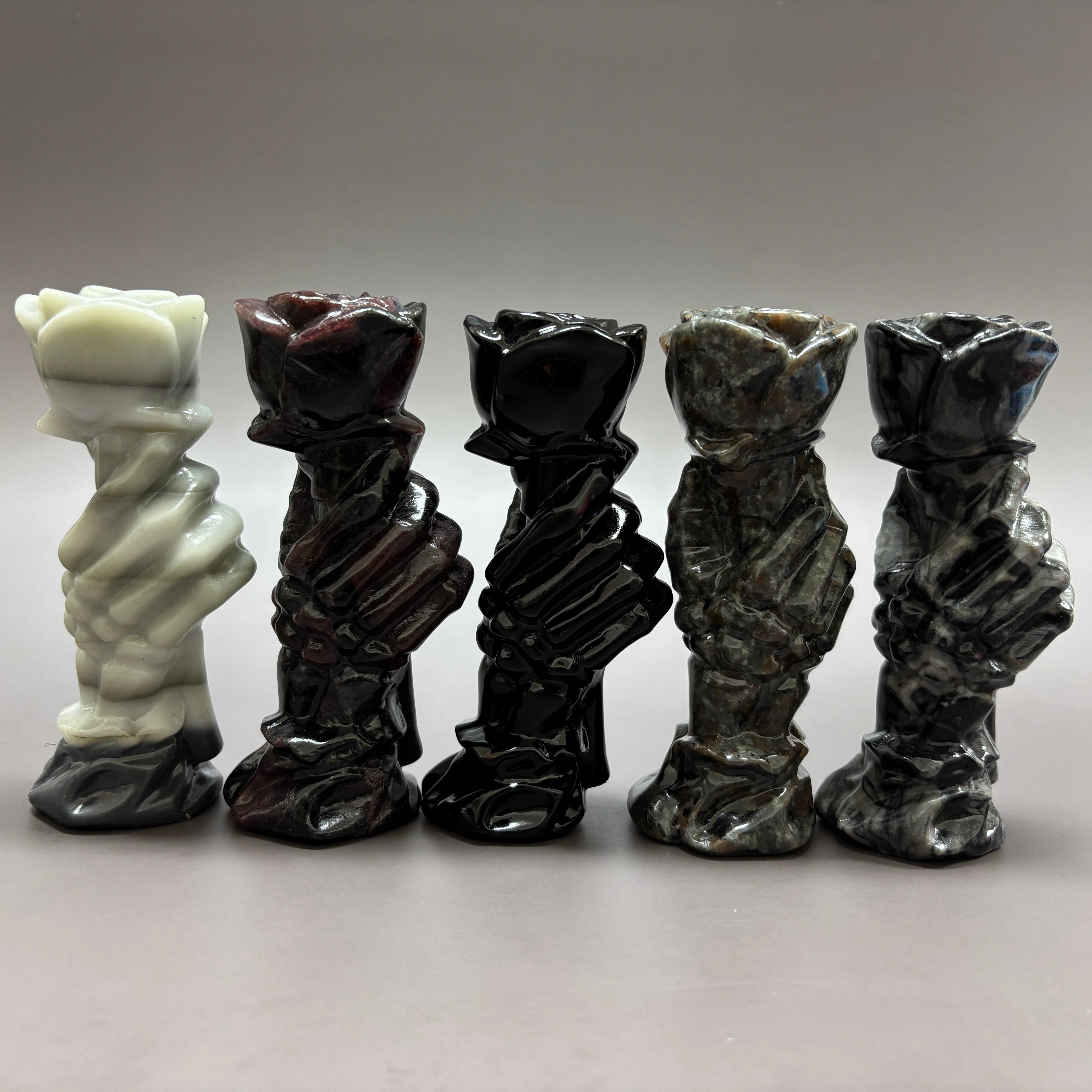 10CM Rose in Hand Carving