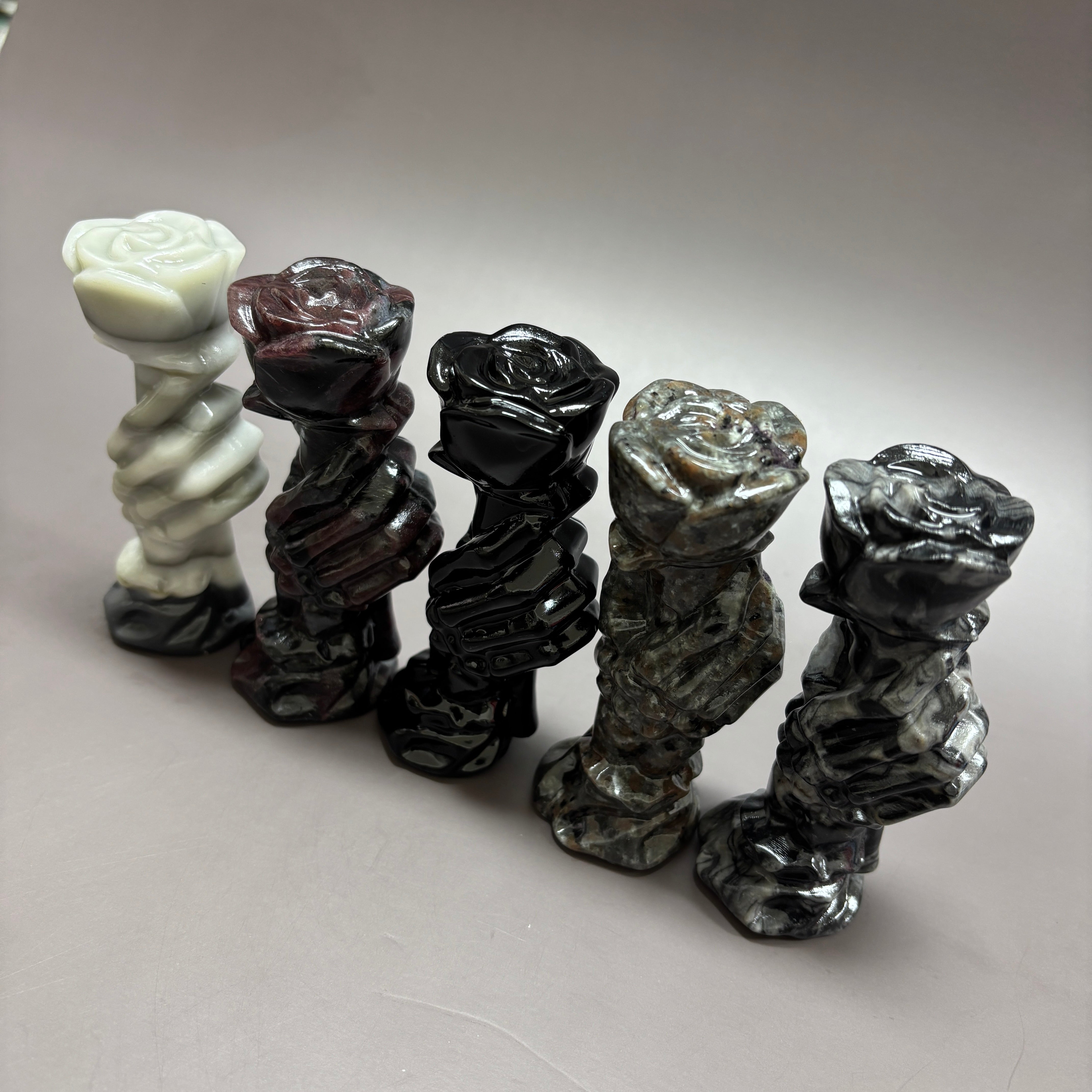 10CM Rose in Hand Carving