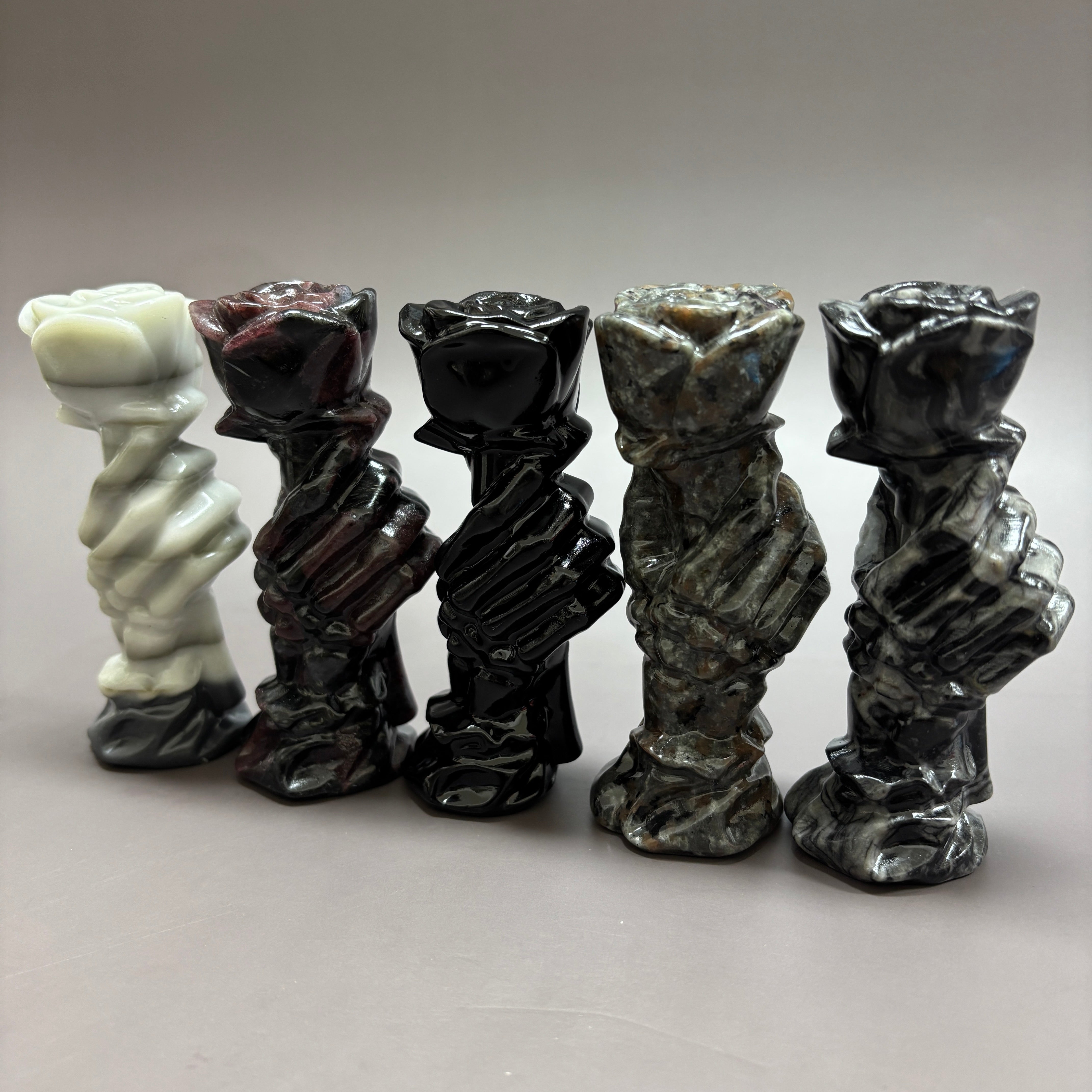 10CM Rose in Hand Carving