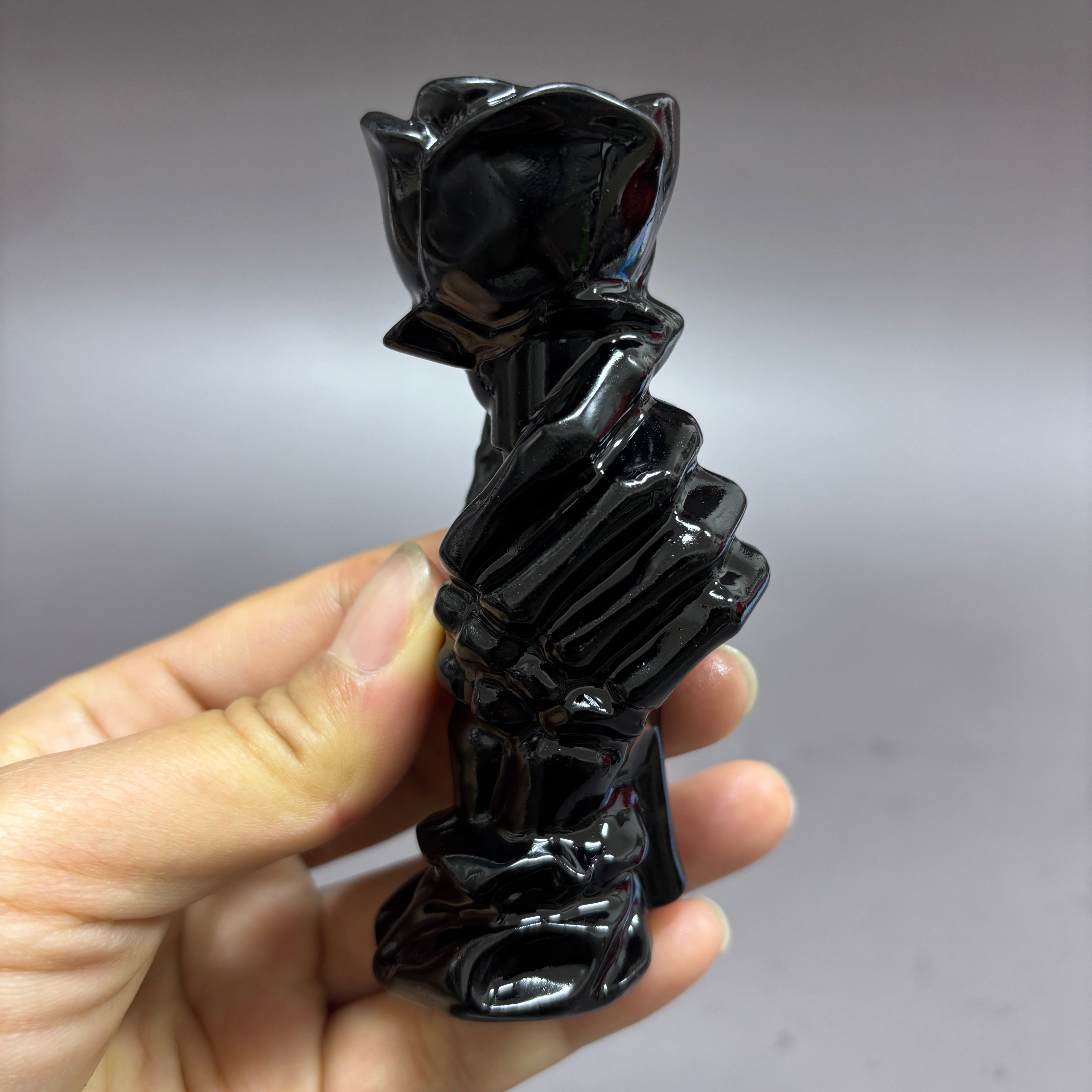 10CM Rose in Hand Carving