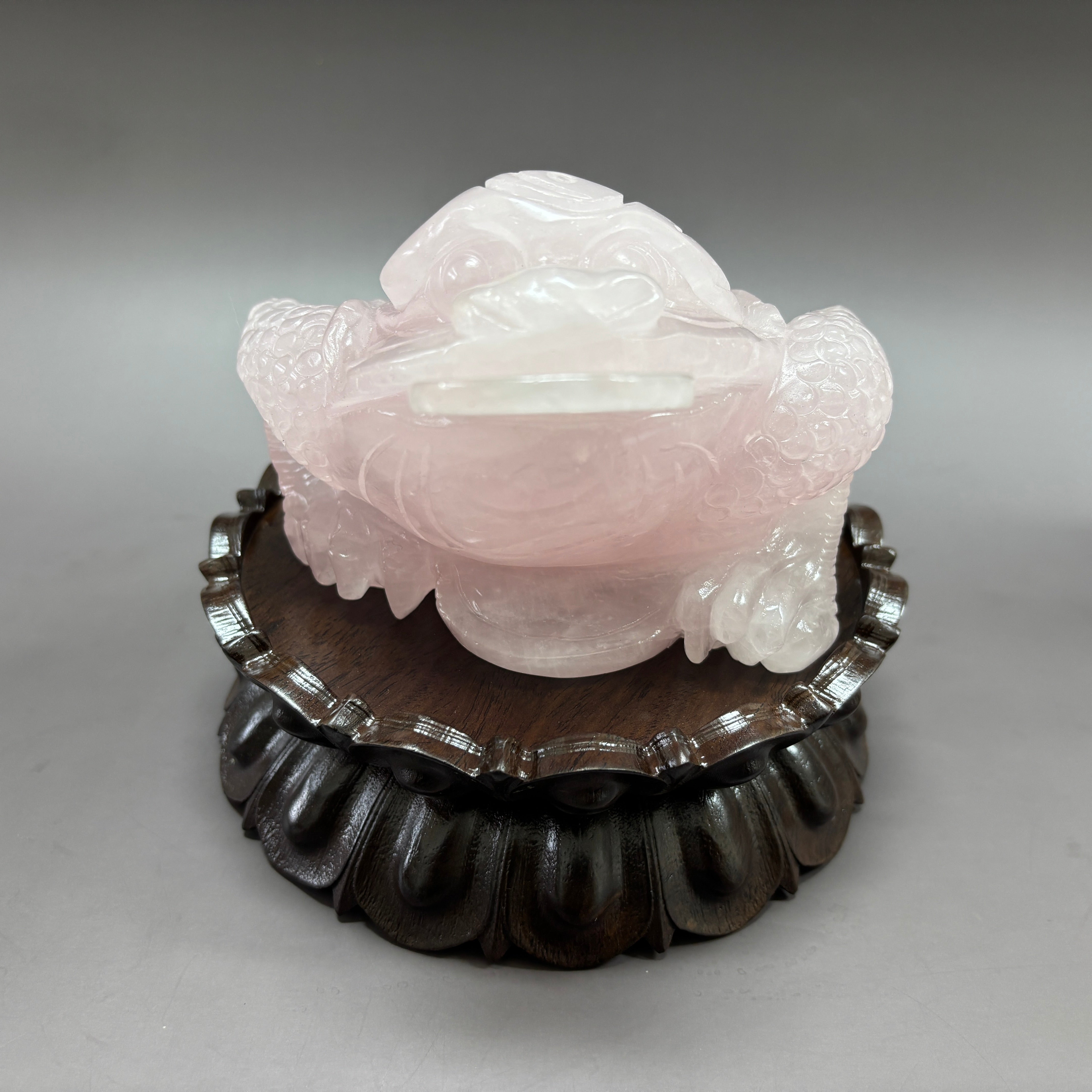 Money Toad Jin Chan Natural Rose Quartz Crystal Carving Table Decor Gift Home Decor