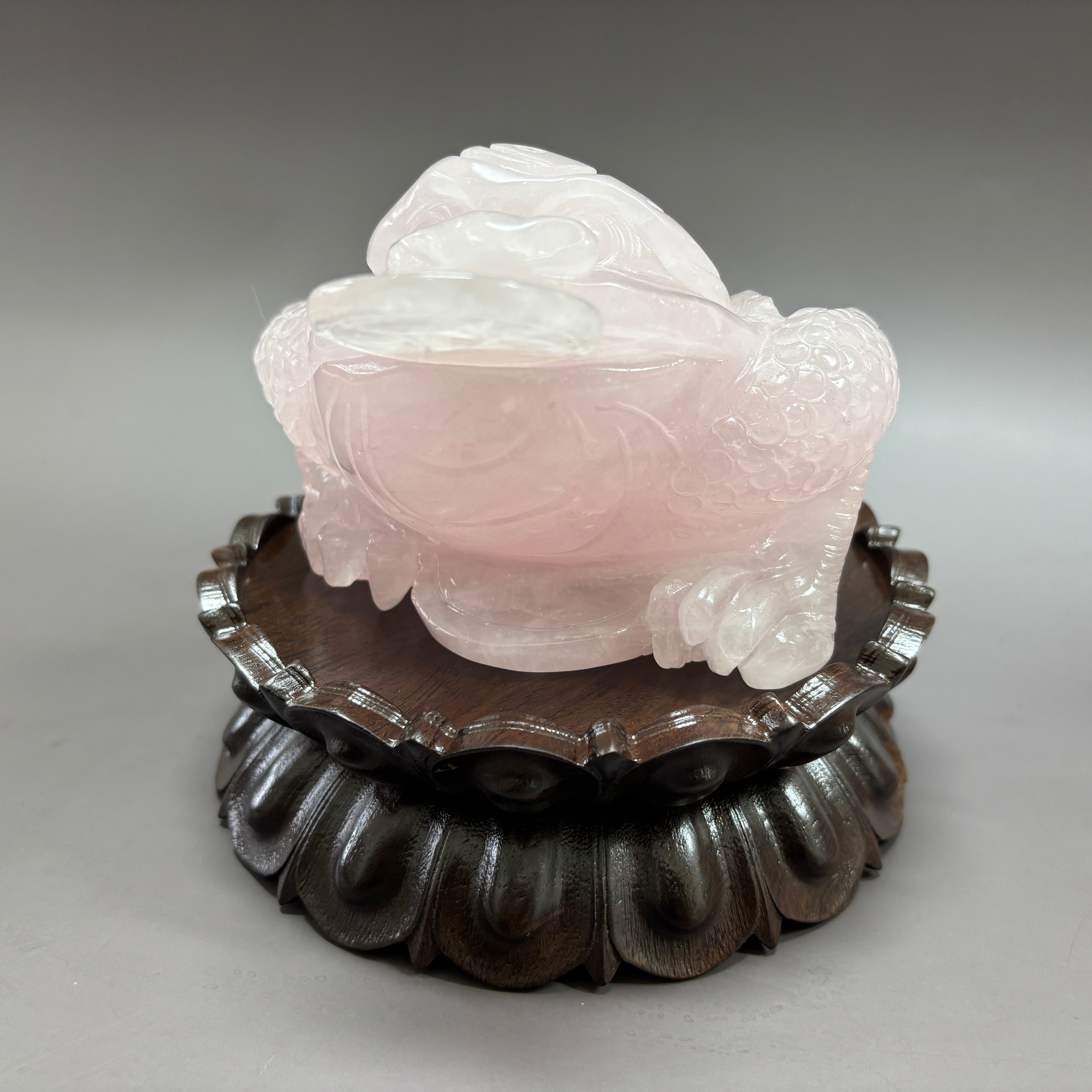 Money Toad Jin Chan Natural Rose Quartz Crystal Carving Table Decor Gift Home Decor