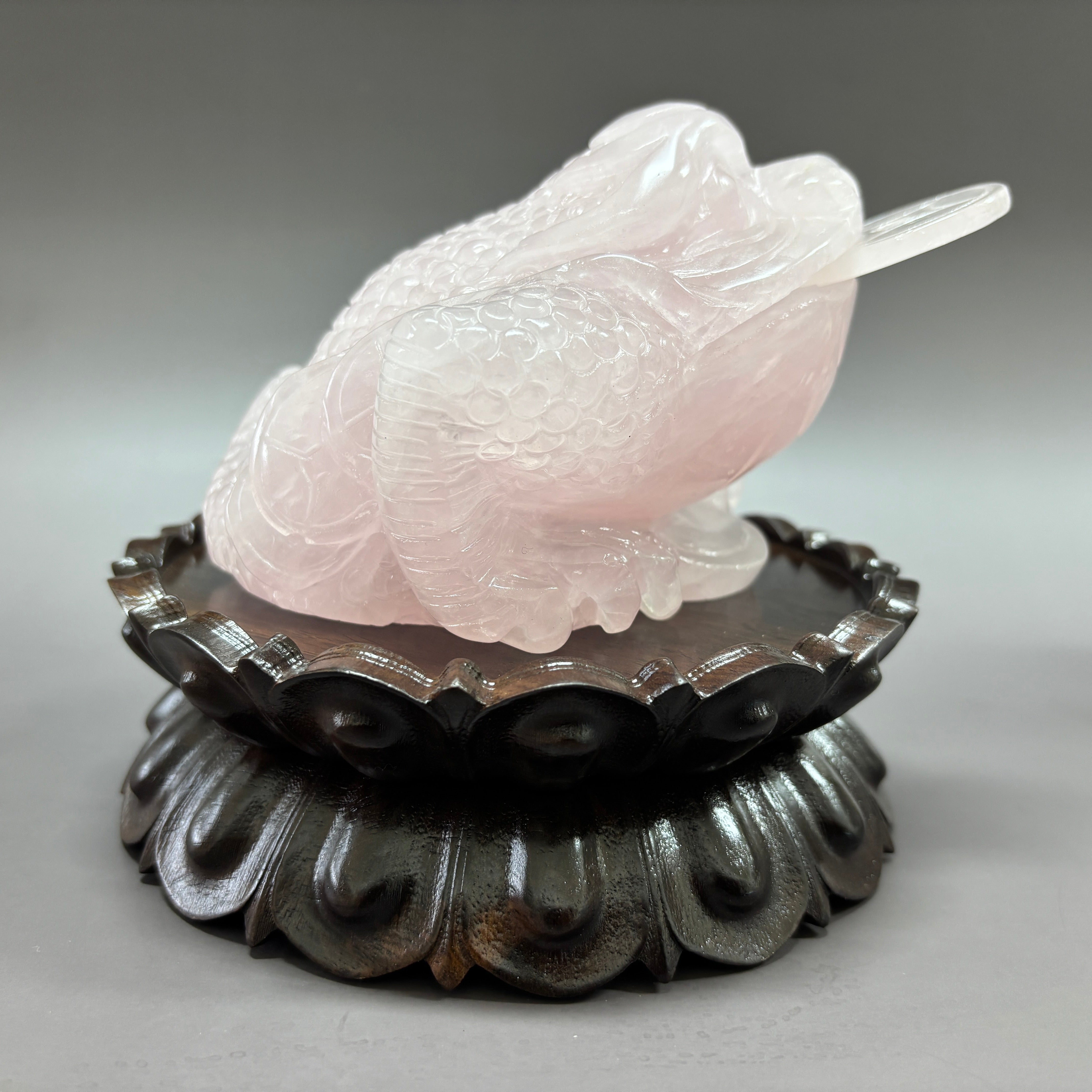 Money Toad Jin Chan Natural Rose Quartz Crystal Carving Table Decor Gift Home Decor