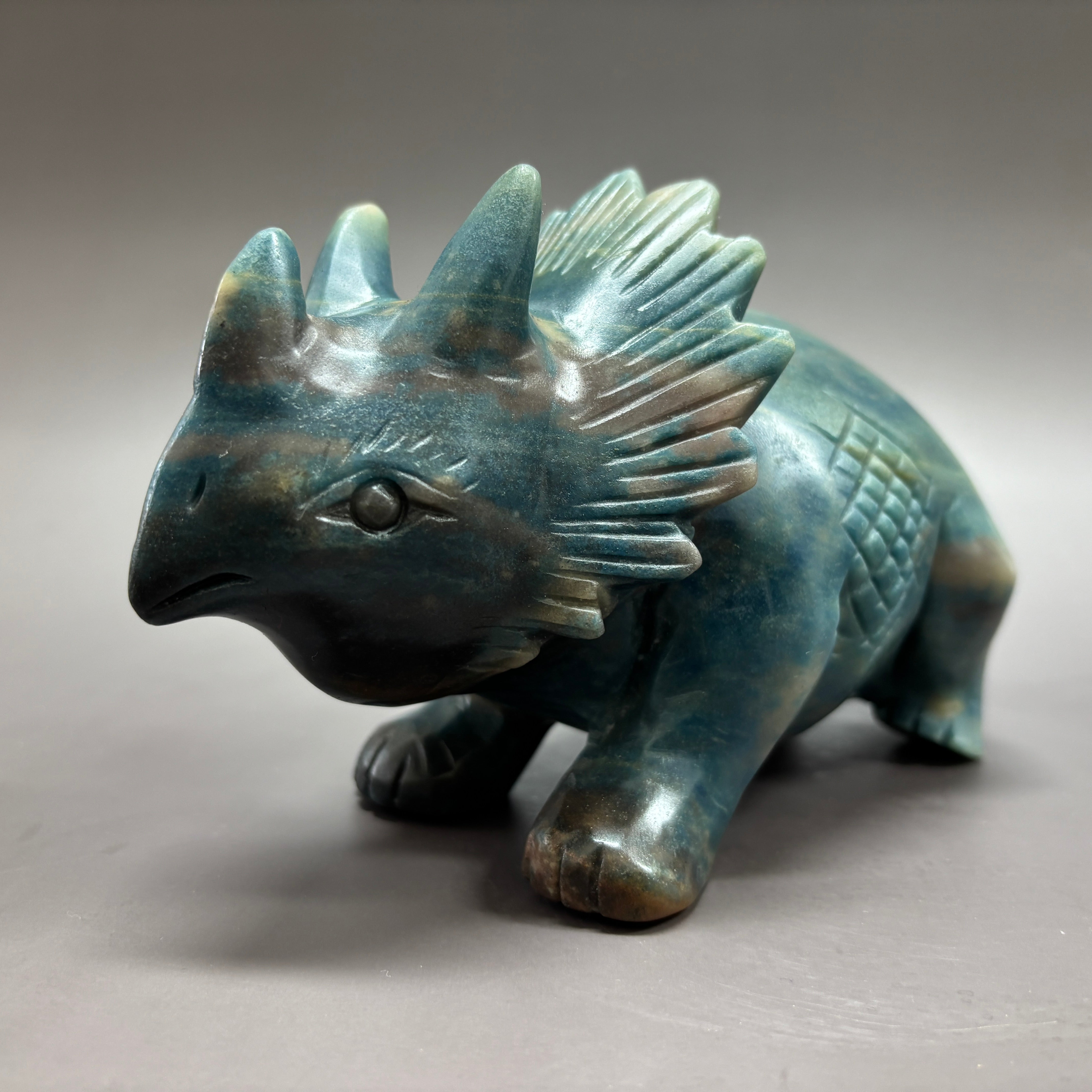 Triceratops Dinosaur Natural Trollite Crystal Carving Table Decor Gift Home Decor