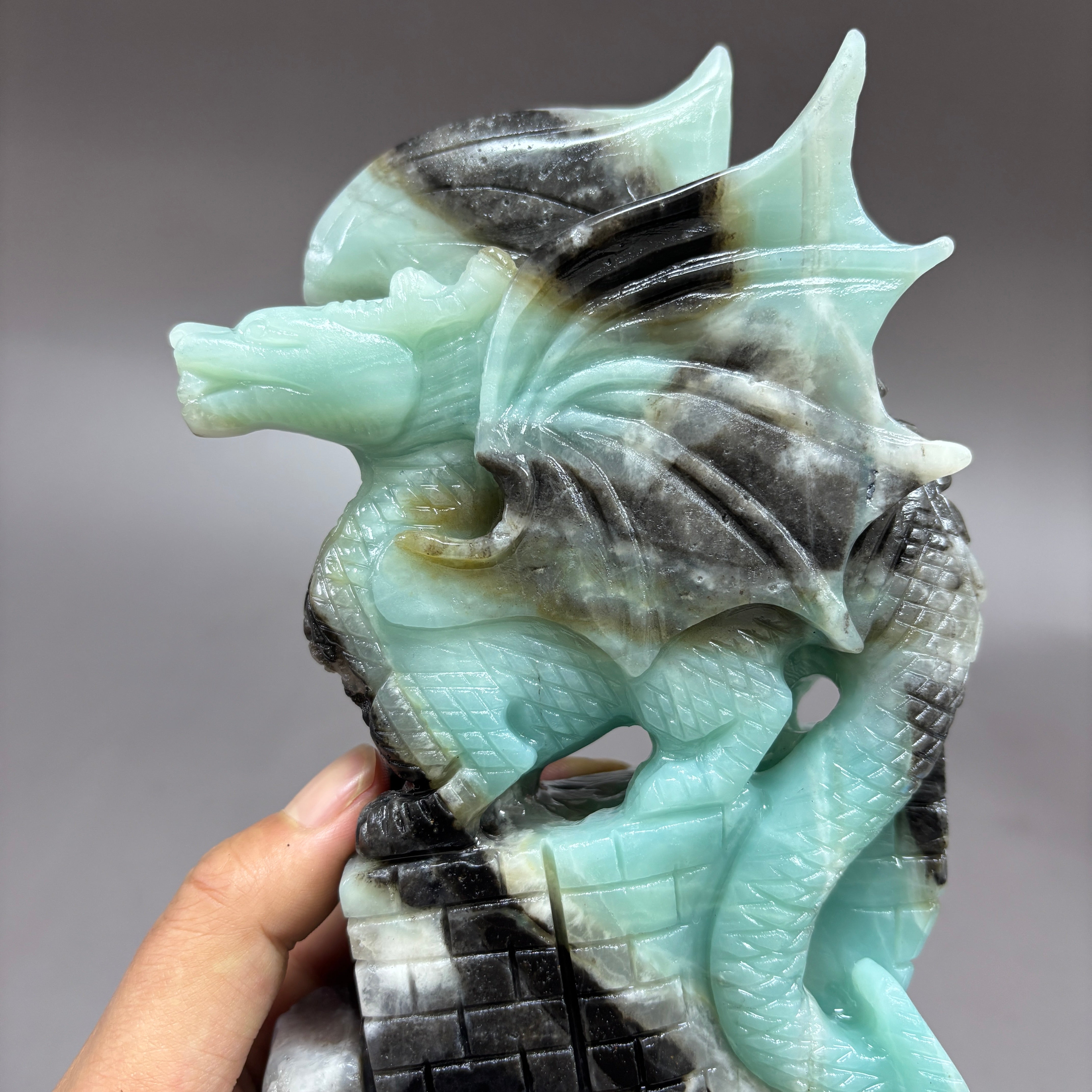 Flying Dragon Natural Caribbean Calcite Crystal Carving Table Decor Gift Home Decor