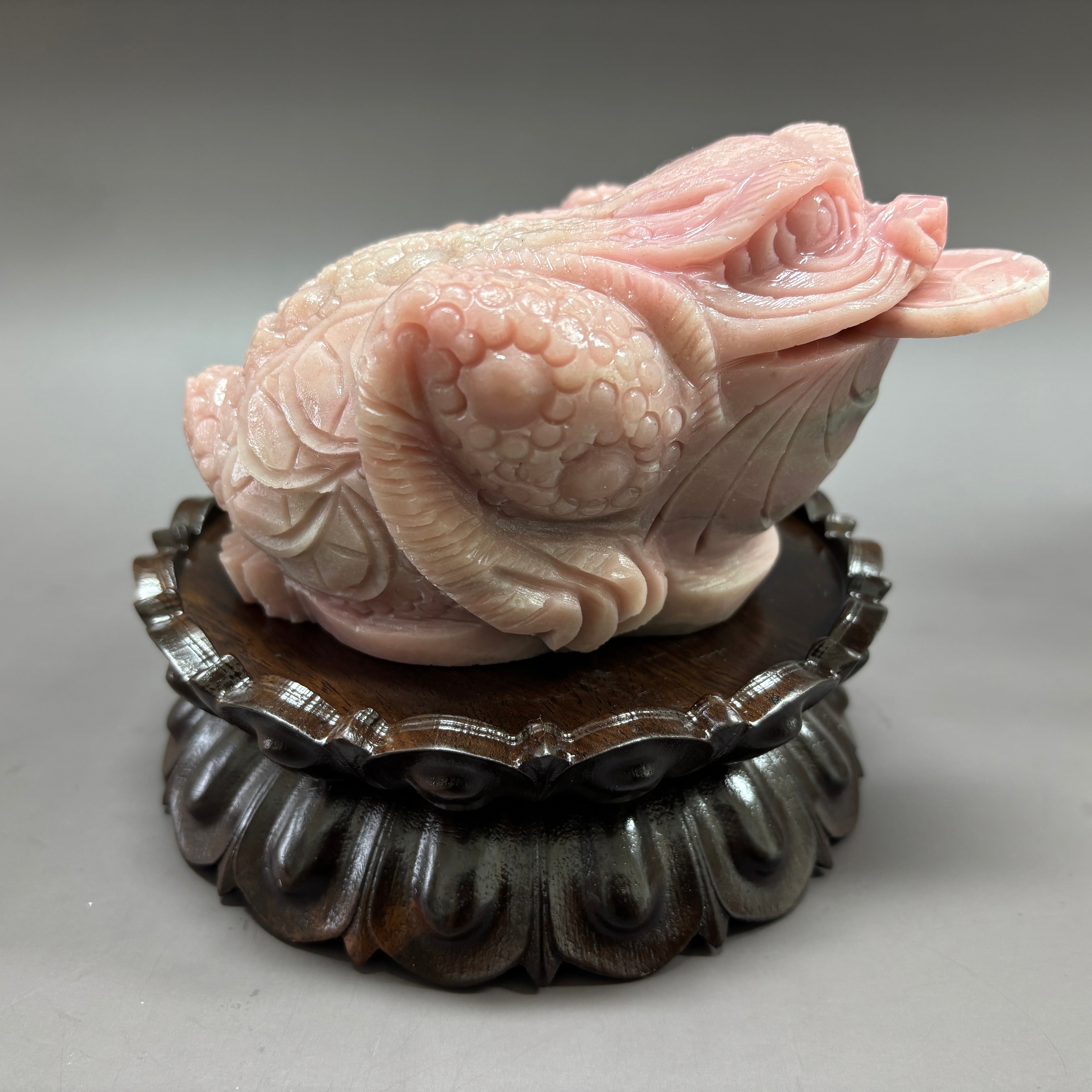 Money Toad Jin Chan Natural Pink Opal Crystal Carving Table Decor Gift Home Decor