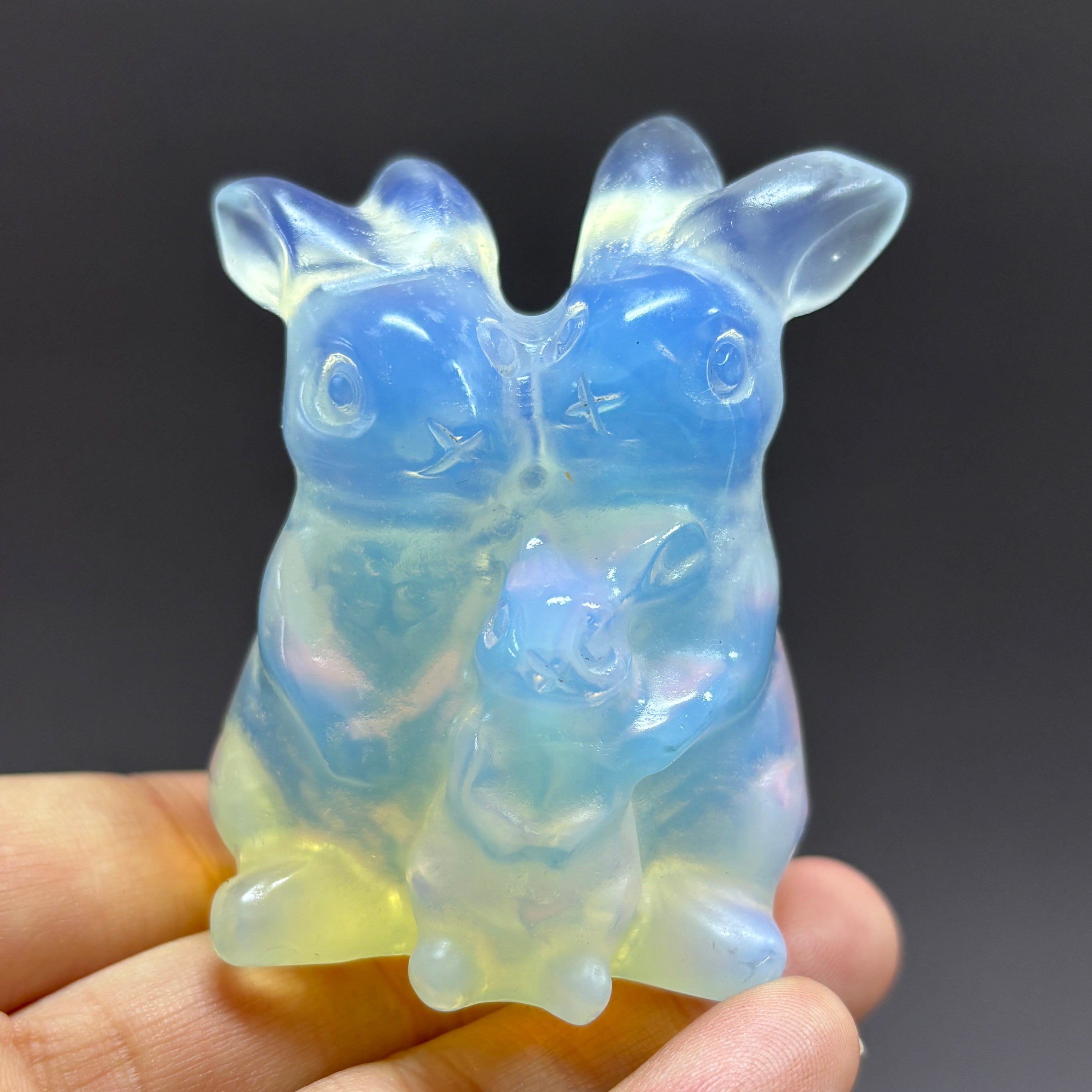 6CM Three Rabbit Family Natural Stone Crystal Carving Statue Table Decor Gift