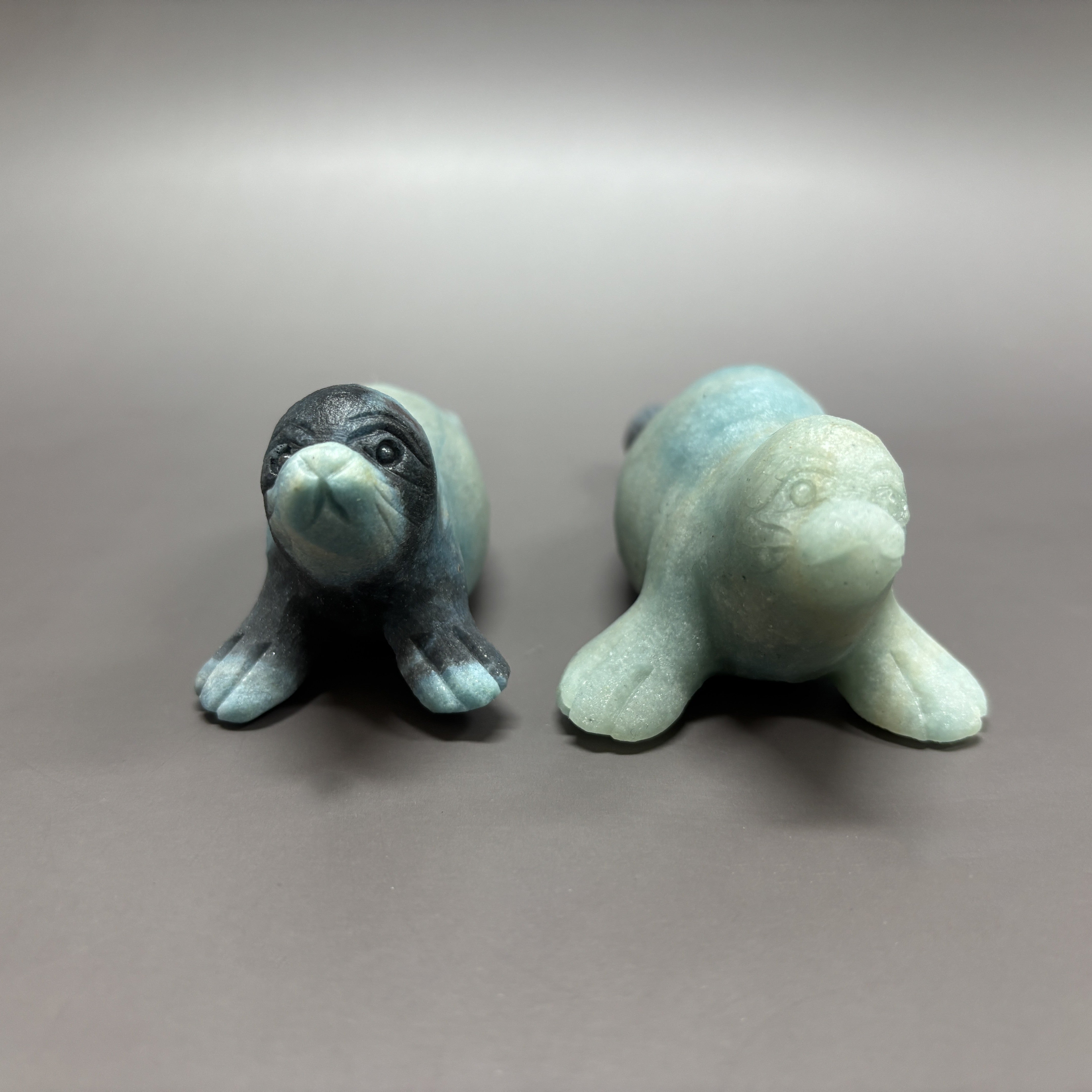 2PCS Natural Trollite Hand Carved Sail Carving Table Decor Gift