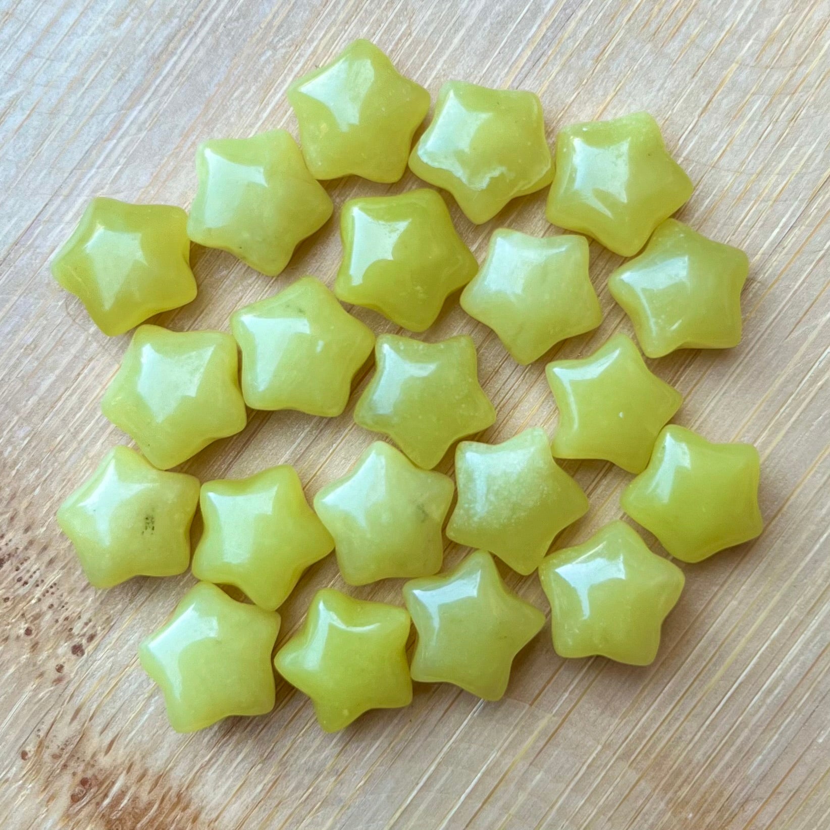 1CM Mini Puffy Star Natural Crystal Confetti