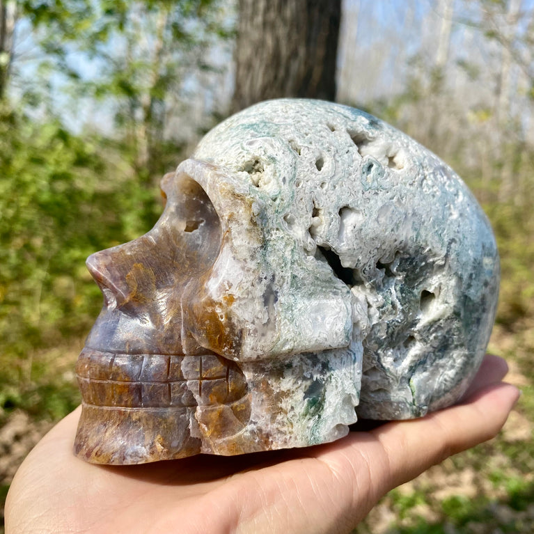 Natural Moss Agate Skull Skeleton Carving Wholesale Natural Crystal Healing Stone Decoration