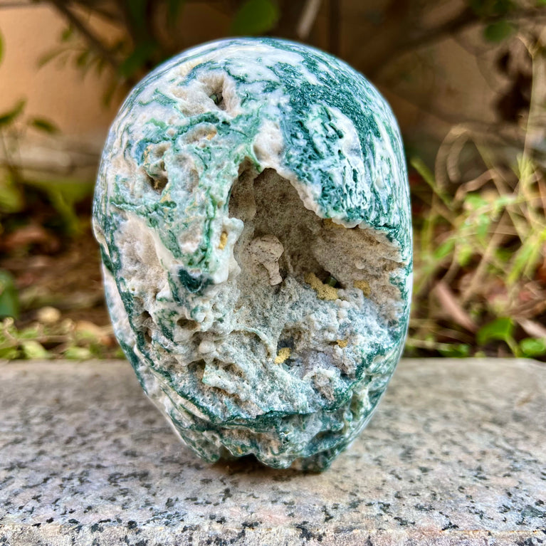 Natural Moss Agate Skull Skeleton Carving Wholesale Natural Crystal Healing Stone Decoration