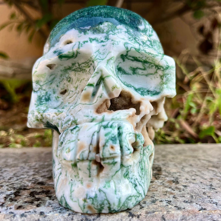 Natural Moss Agate Skull Carving Wholesale Natural Crystal Healing Stone Home Decoration