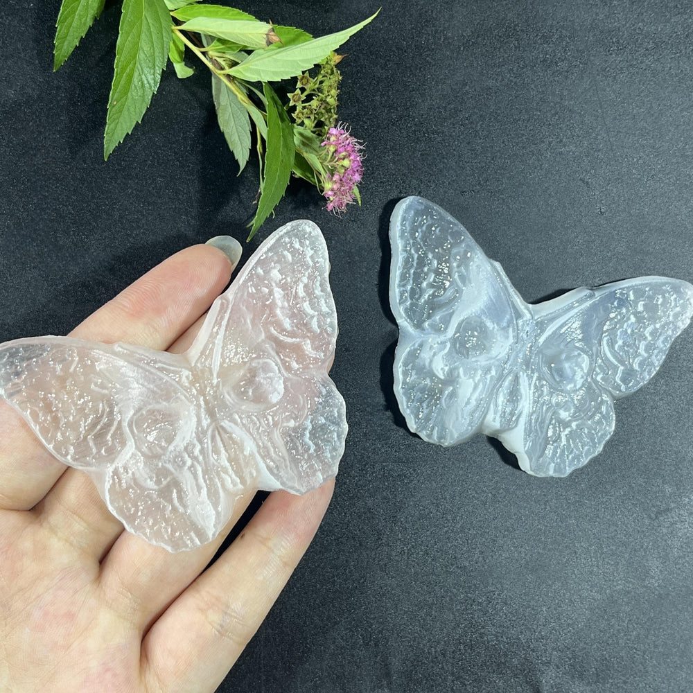 7CM Butterfly Skull Selenite Carving Natural Crystal Healing Stone Home Decoration