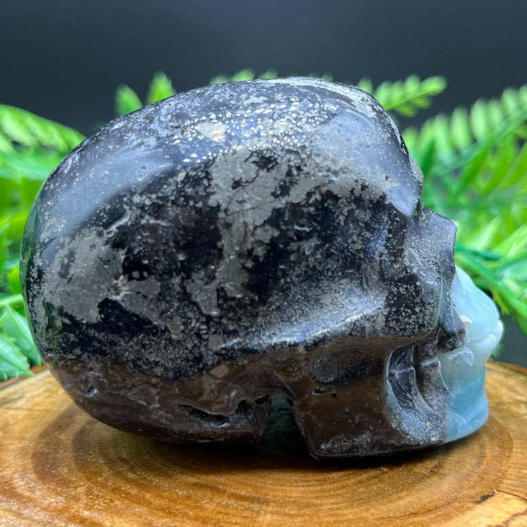 8CM Carribean Calcite Pyrite Skull Natural Crystal Carving