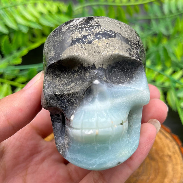 8CM Carribean Calcite Pyrite Skull Natural Crystal Carving